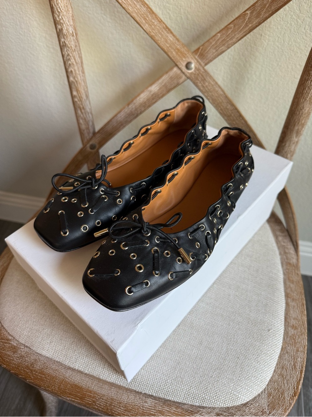 Chloe oracia leather ballet flats